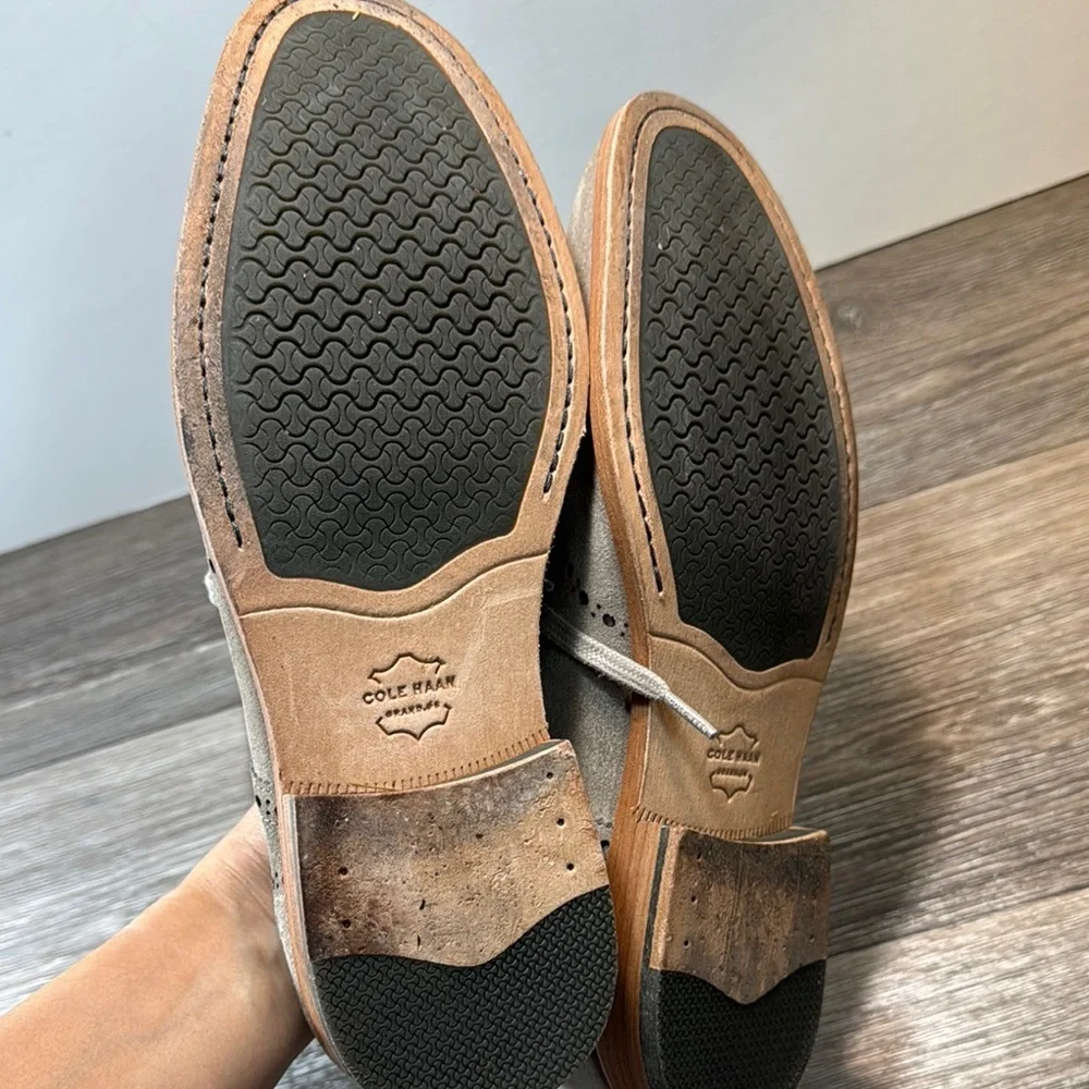 Cole Haan Men's Light Gray Suede Oxfords size 10.5 (b166)
